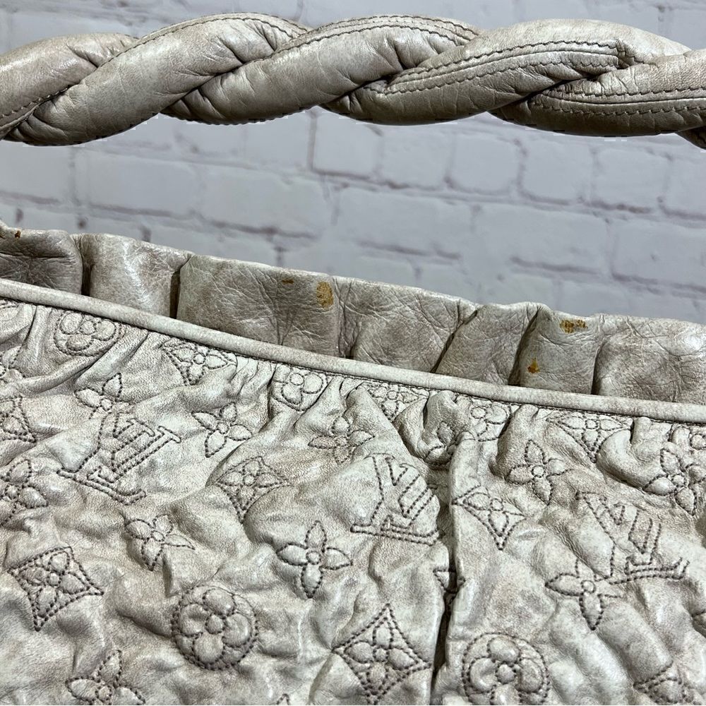 LOUIS VUITTON Monogram Olympe Nimbus PM 18x12 embossed leather EUC vintage rare - Picture 8 of 17